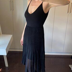 Wilfred/Aritzia Daphnee Dress in Black